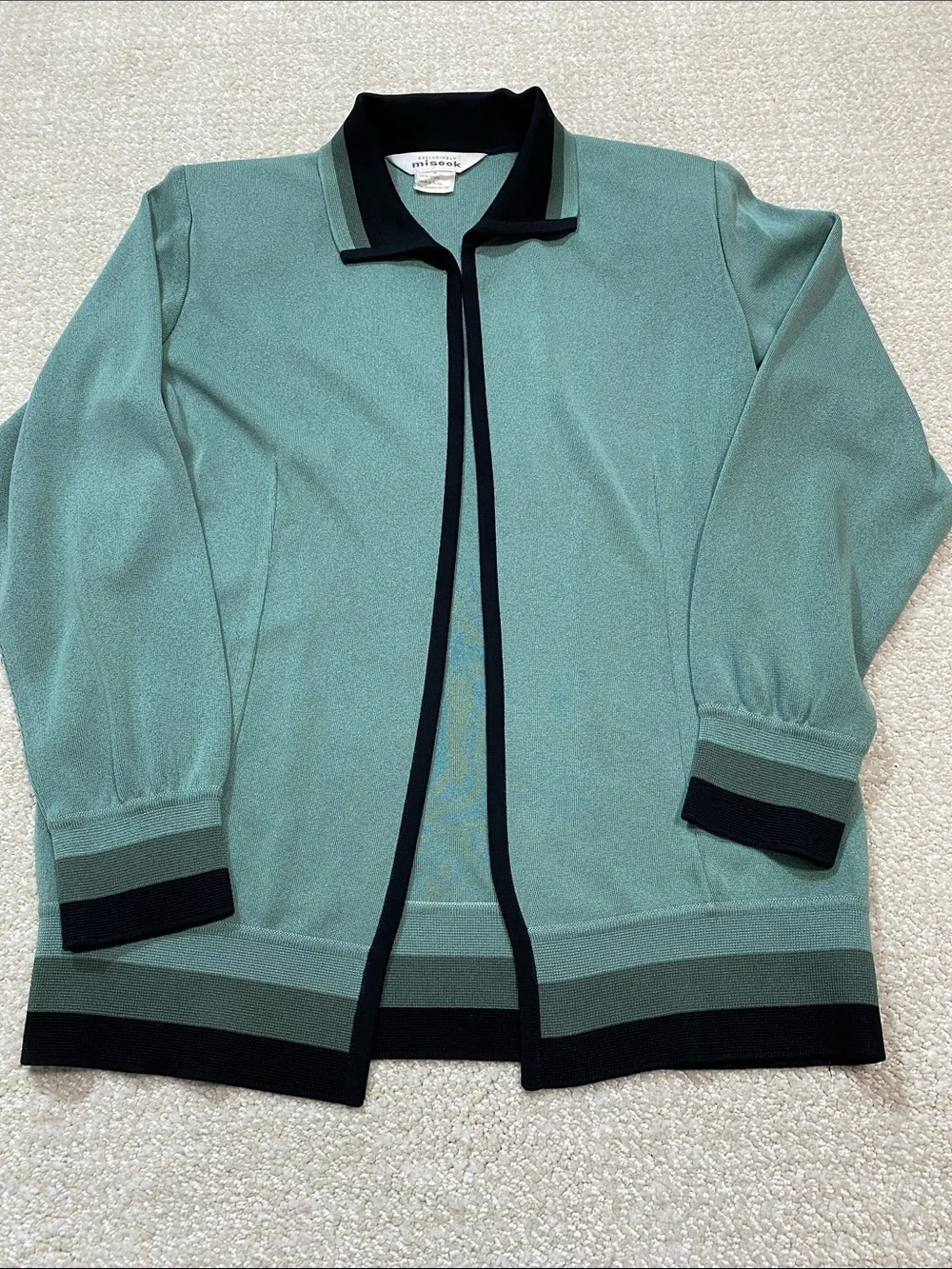 Misook lightweight sage
